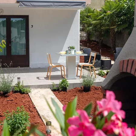 Oleander Apartmán